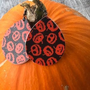 Jack-o-lantern earrings